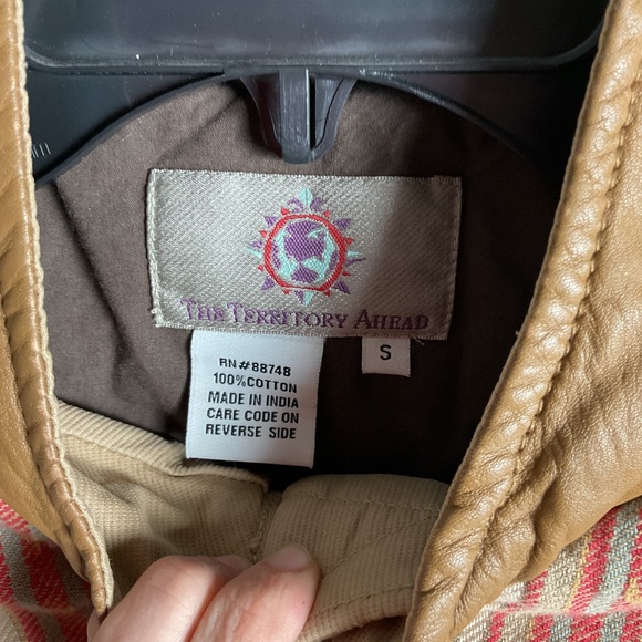 The Territory Ahead Mens Small Tan Quilted Puff Southwestern Print Vest Cotton - Picture 5 of 6